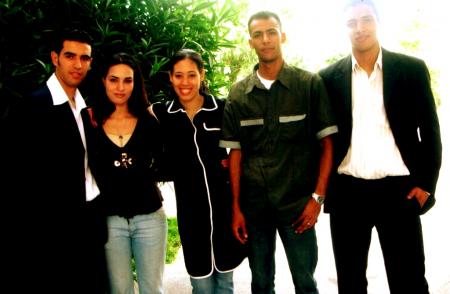 moi/khadija/naima/souhail/respo....f centre   polo