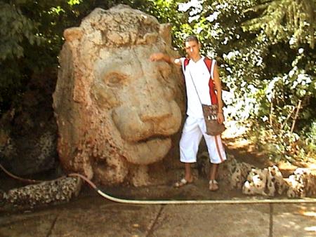 lacher vs com...<<<<