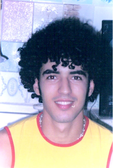 wa ma3amrni nsa had tghofila